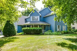 2615 4th St, Winthrop Harbor, IL 60096 - Photo 1