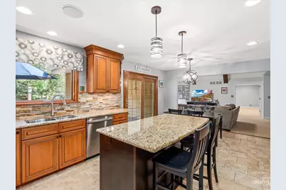 612 Bull Run Court, Naperville, IL 60540 - Photo 5
