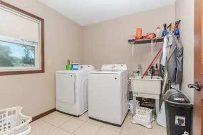 521 W Water Street, Pontiac, IL 61764 - Photo 27