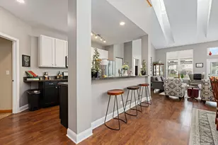 936 Bluebell Cir, Joliet, IL 60431 - Photo 3