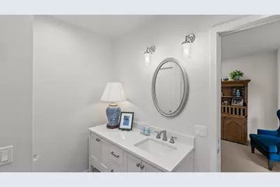 107 N Mayflower Road, Lake Forest, IL 60045 - Photo 13