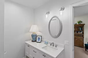 107 N Mayflower Rd, Lake Forest, IL 60045 - Photo 13
