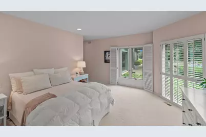 107 N Mayflower Road, Lake Forest, IL 60045 - Photo 11