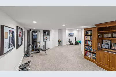 107 N Mayflower Road, Lake Forest, IL 60045 - Photo 19