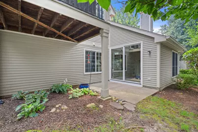 30W024 Cedar Court #024, Warrenville, IL 60555 - Photo 19