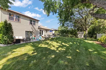 2323 Richmond Drive, Wheaton, IL 60189 - Photo 25