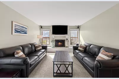 2323 Richmond Drive, Wheaton, IL 60189 - Photo 5