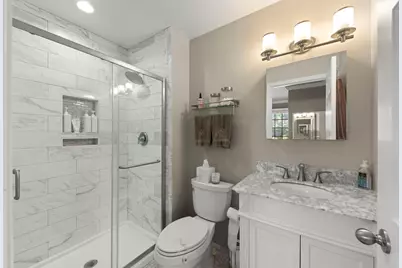 2323 Richmond Drive, Wheaton, IL 60189 - Photo 19