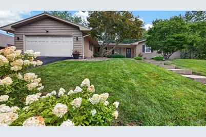 224 Fleetwood Drive, Bloomington, IL 61701 - Photo 49