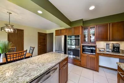 7189 Springside Avenue, Downers Grove, IL 60516 - Photo 9