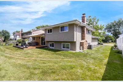 17W544 Sutton Place, Darien, IL 60561 - Photo 29