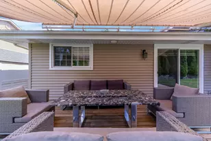 17W544 Sutton Pl, Darien, IL 60561 - Photo 23