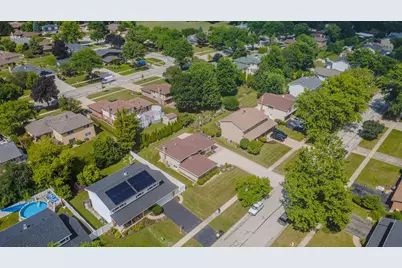 17W544 Sutton Place, Darien, IL 60561 - Photo 45