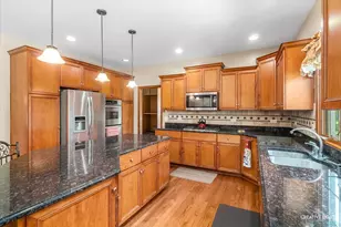 614 Pine St, Sugar Grove, IL 60554 - Photo 13