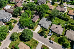 4529 W Columbia Ave, Lincolnwood, IL 60712 - Photo 47