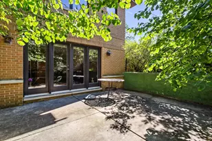 4529 W Columbia Ave, Lincolnwood, IL 60712 - Photo 37