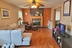 2022 Whitmore Dr, Romeoville, IL 60446 - Photo 11