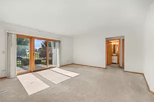 8650 Laporte Ave, Burbank, IL 60459 - Photo 5