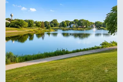 4030 N Parkside Drive, Hoffman Estates, IL 60192 - Photo 47
