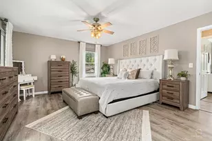4030 N Parkside Dr, Hoffman Estates, IL 60192 - Photo 21