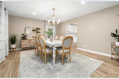 4030 N Parkside Drive, Hoffman Estates, IL 60192 - Photo 7