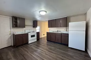 412 E Columbia Ave, Champaign, IL 61820 - Photo 11