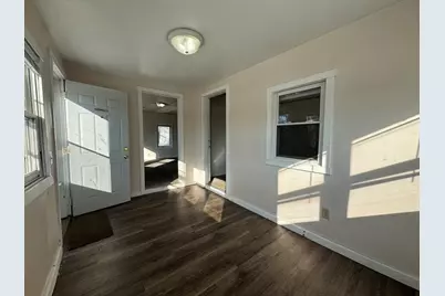 412 E Columbia Avenue, Champaign, IL 61820 - Photo 3