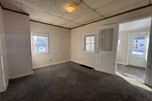 412 E Columbia Ave, Champaign, IL 61820 - Photo 7