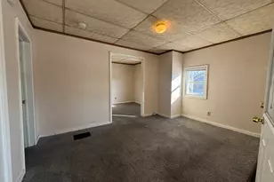 412 E Columbia Ave, Champaign, IL 61820 - Photo 5