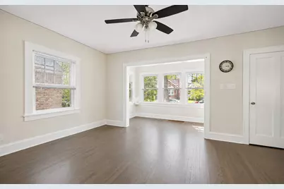 2659 Lincolnwood Drive, Evanston, IL 60201 - Photo 3