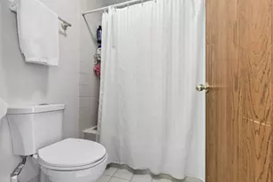 1505 Barrymore Dr, Darien, IL 60561 - Photo 15