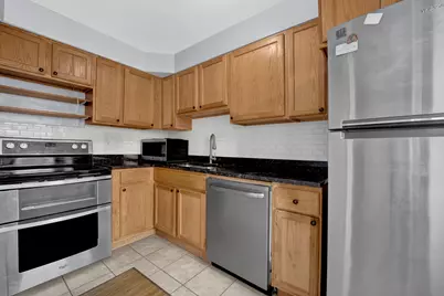 6118 N Sheridan Road #310, Chicago, IL 60660 - Photo 5