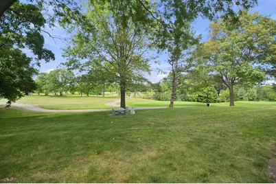352 Satinwood Court N, Buffalo Grove, IL 60089 - Photo 25