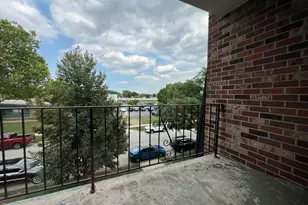 11012 Kilpatrick Ave, Oak Lawn, IL 60453 - Photo 3
