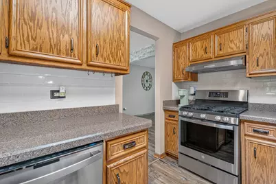 11723 Hidden Brook Court, Orland Park, IL 60467 - Photo 13