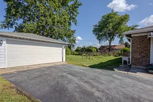 10741 Mason Ave, Chicago Ridge, IL 60415 - Photo 31