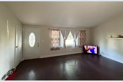 360 Tee Lane, Carpentersville, IL 60110 - Photo 25