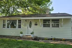 360 Tee Ln, Carpentersville, IL 60110 - Photo 1