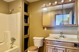 1521 1st St, Peru, IL 61354 - Photo 9
