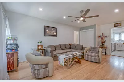 4821 Hull Street #2C, Skokie, IL 60077 - Photo 5