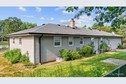3717 Grandmore Avenue, Gurnee, IL 60031 - Photo 3