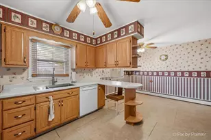 3717 Grandmore Ave, Gurnee, IL 60031 - Photo 11