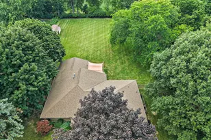 1395 Oakland Dr, Sycamore, IL 60178 - Photo 43