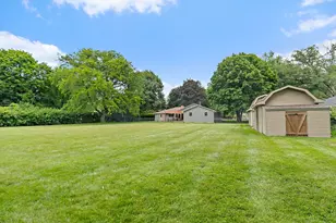 1395 Oakland Dr, Sycamore, IL 60178 - Photo 39