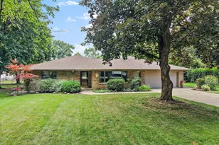 1395 Oakland Dr, Sycamore, IL 60178 - Photo 41