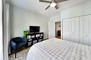 7021 N Greenview Ave, Chicago, IL 60626 - Photo 13