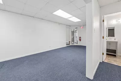 28662 W Northwest Highway, Lake Barrington, IL 60010 - Photo 17