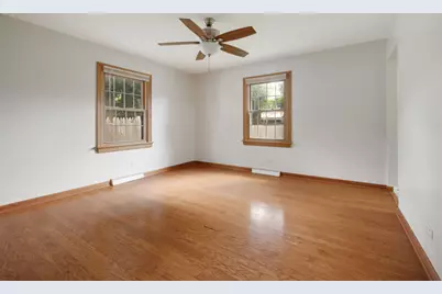 1441 Maple Lane, Elgin, IL 60123 - Photo 11