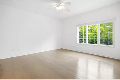 60 E Hattendorf Avenue, Roselle, IL 60172 - Photo 21