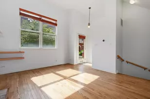 3643 W Cornelia Ave, Chicago, IL 60618 - Photo 5